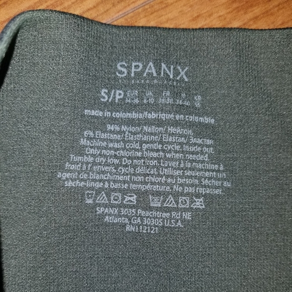 Spanx size small NWOT - Picture 4 of 4